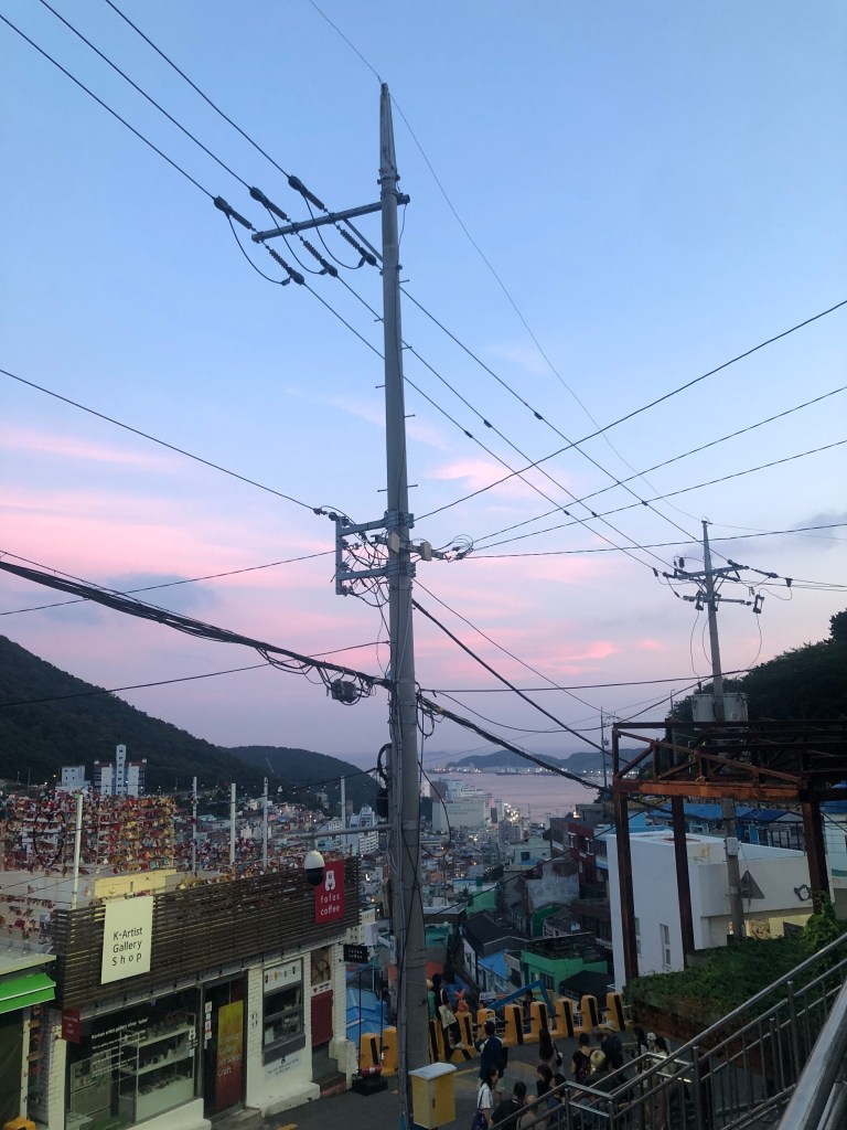busan_gamcheon_cultural_village_sunset